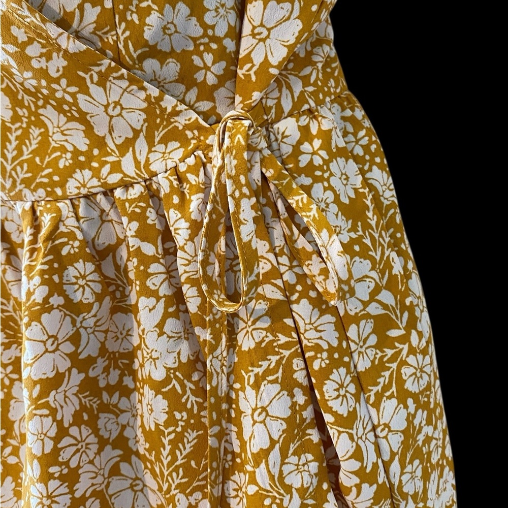 Skies Are Blue yellow floral ruffle Wrap Peplum Blouse | summer top NWT XL - Picture 6 of 8